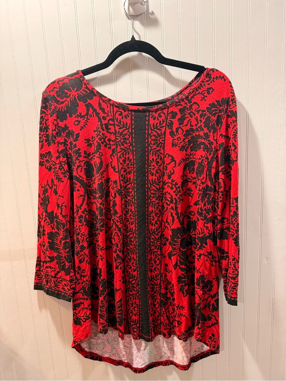 JM Collection Red and Black Floral-Print Scoop Neck Tunic